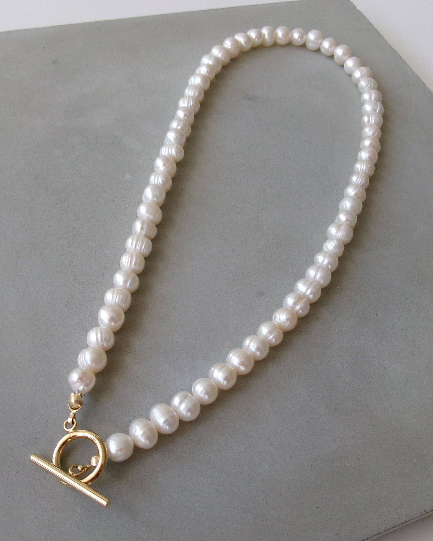 Pearl Choker