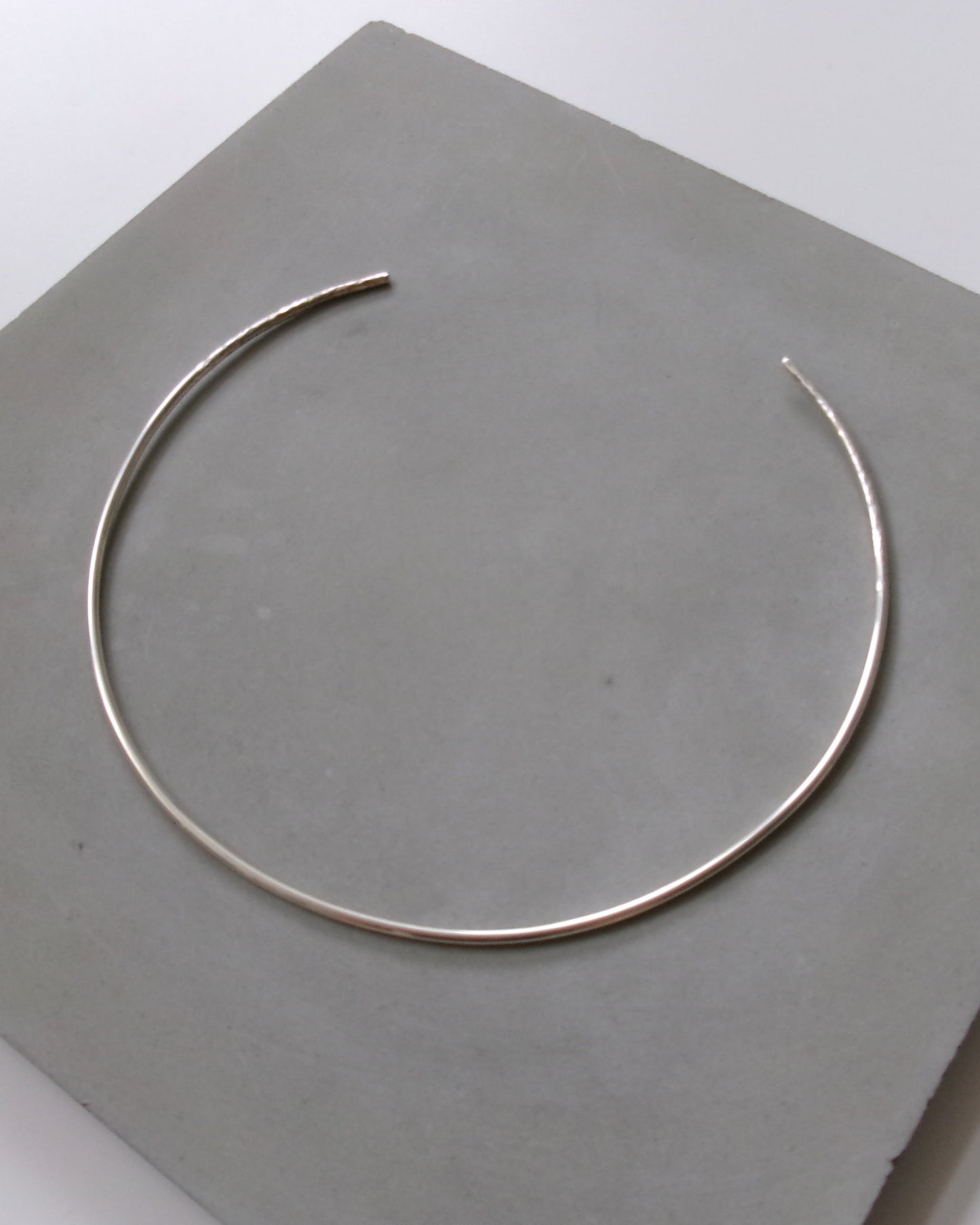 Essential Line Necklace
