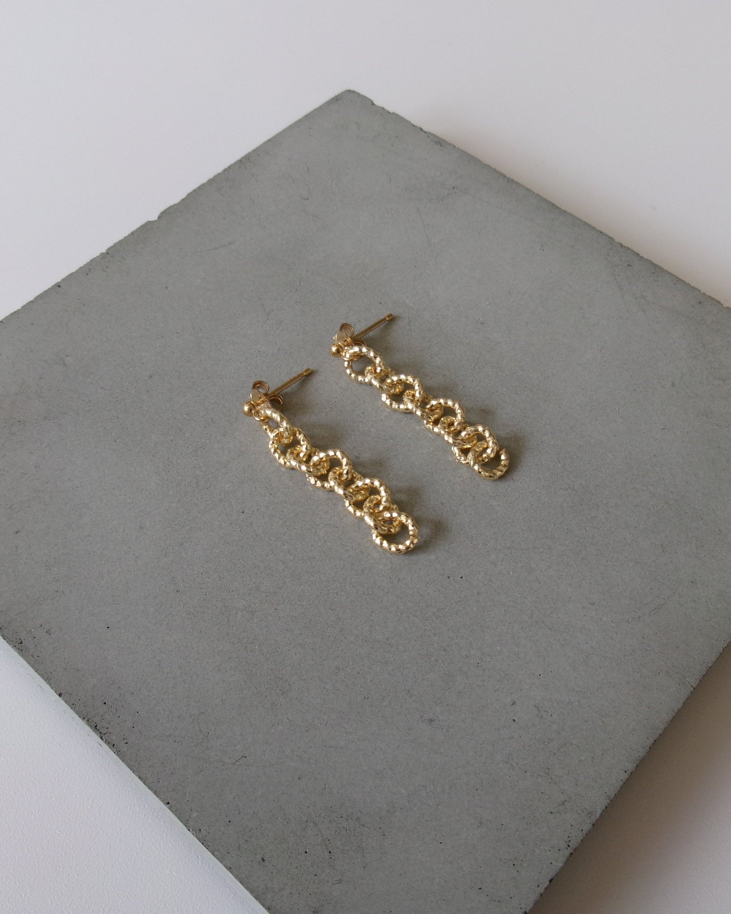 Gleam Link Pierce
