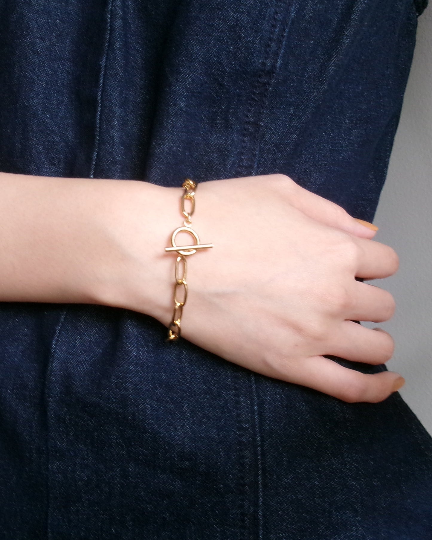 Bold Link Toggle Bracelet