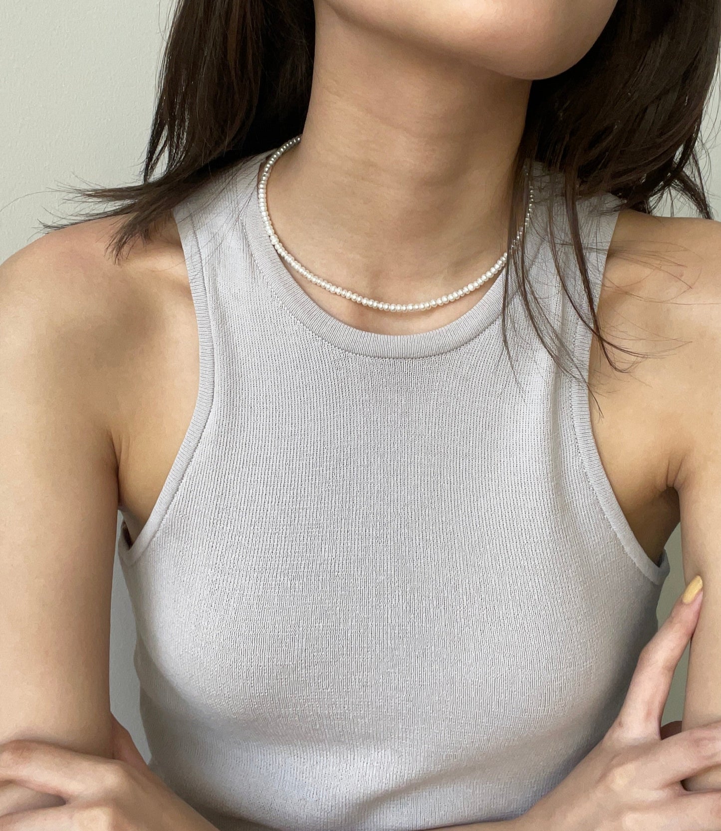Subtle Pearl Choker
