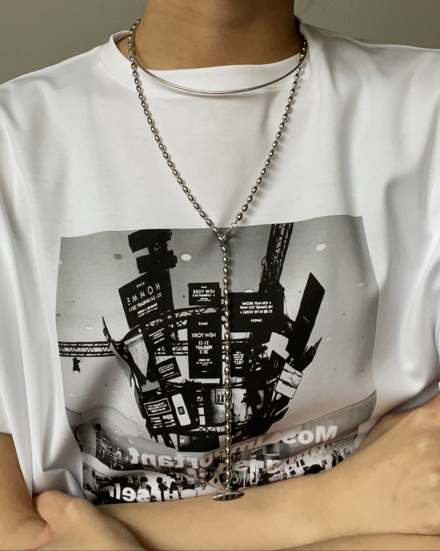 Essential Line Necklace