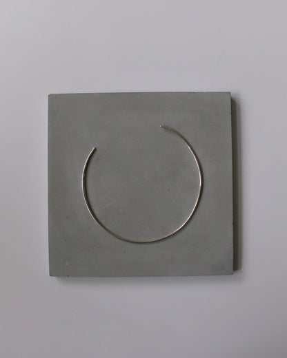 Essential Line Necklace